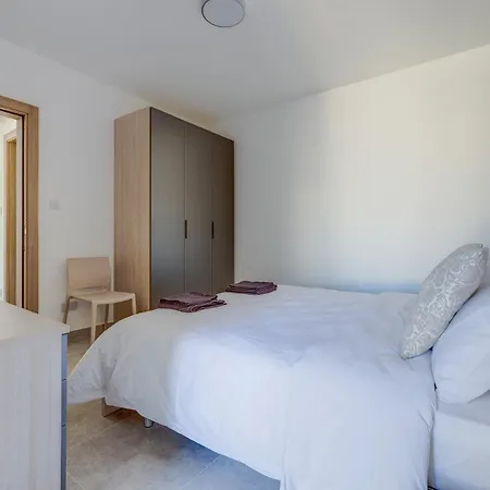 Elegant 2 Bedroom Apartment, Valley Views Karp1-7 San Ġwann