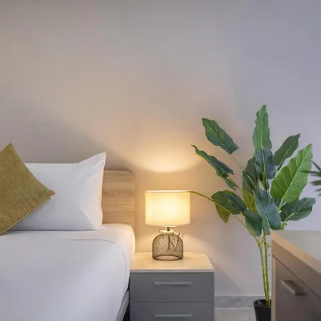 아파트 Elegant 2 Bedroom Apartment, Valley Views Karp1-7 *